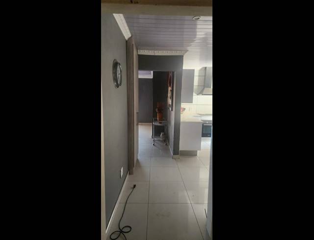 3 BEDROOM HOUSE FOR SALE IN PROTEA NORTH